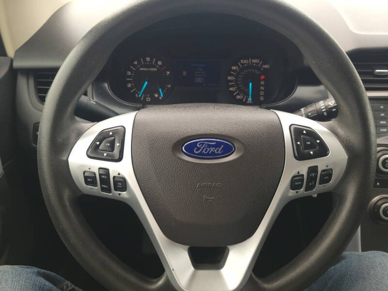 2013 Ford Edge SE