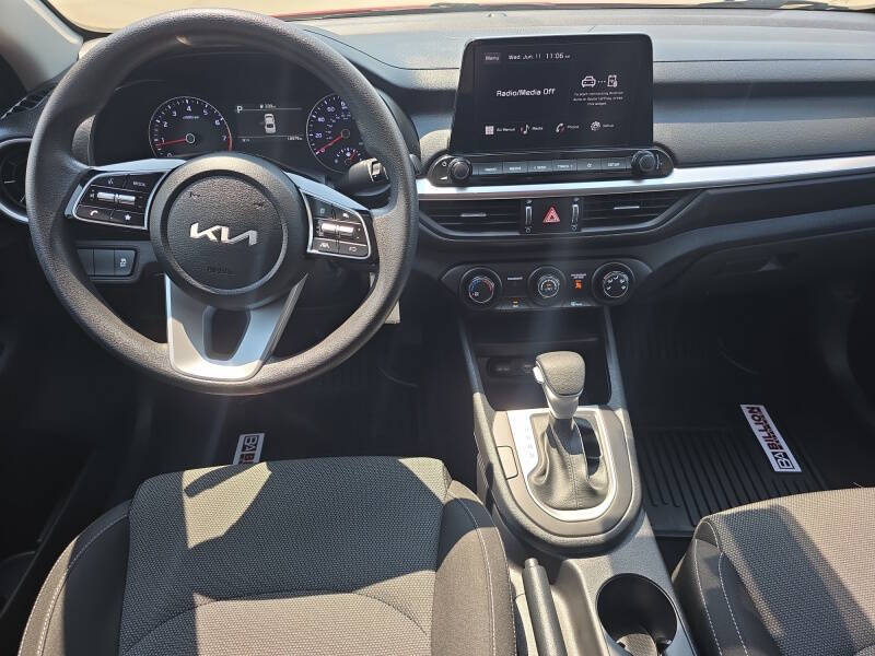 2024 Kia Forte LXS