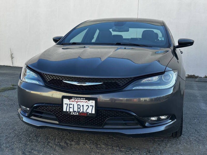 2015 Chrysler 200 S