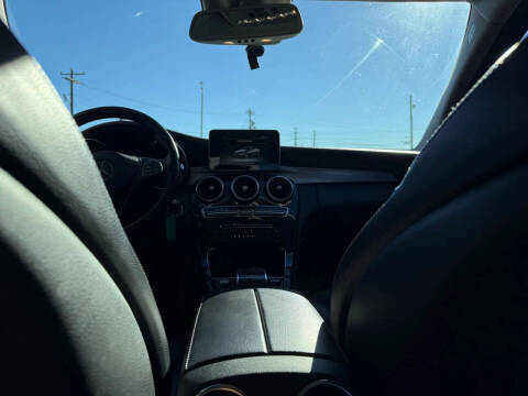 2016 Mercedes-Benz C-Class