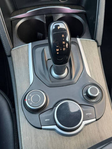 2018 Alfa Romeo Stelvio Ti