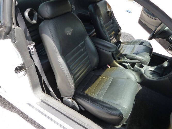 2000 Ford Mustang GT