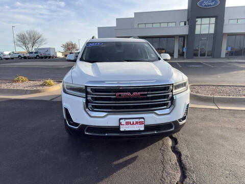 2023 GMC Acadia SLT