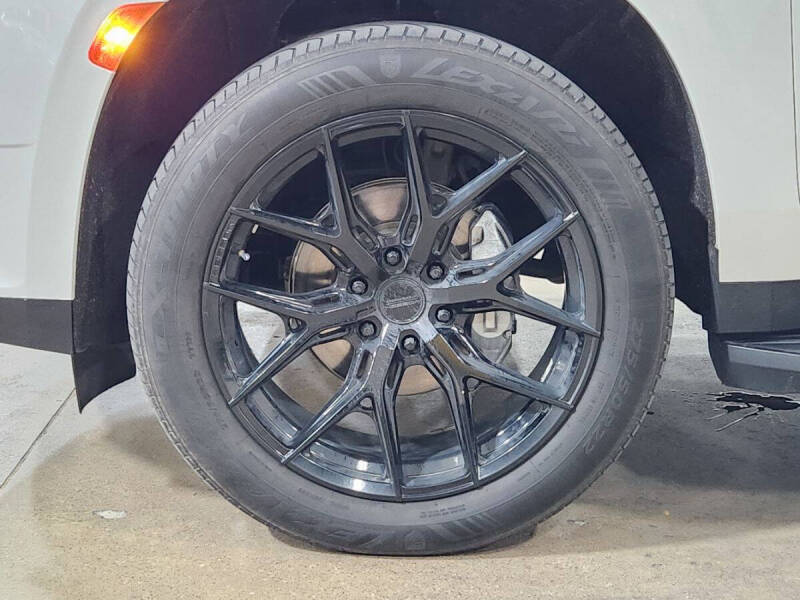 2022 Cadillac Escalade Luxury