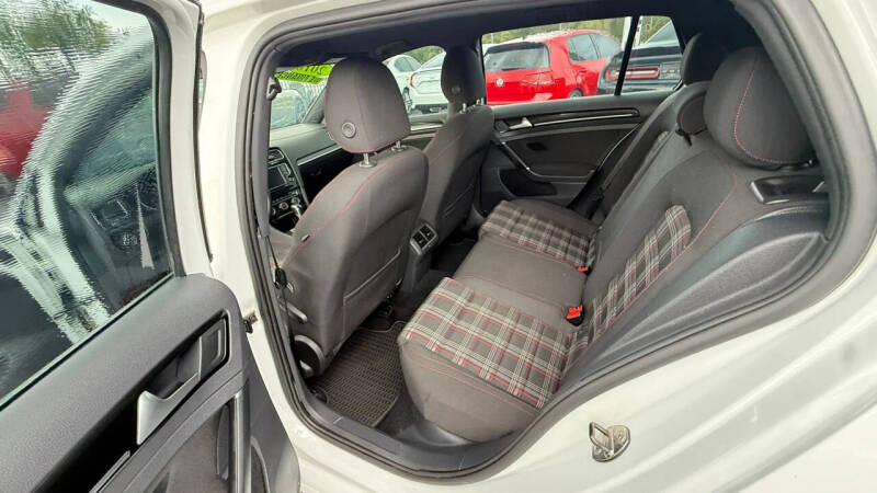 2016 Volkswagen Golf GTI
