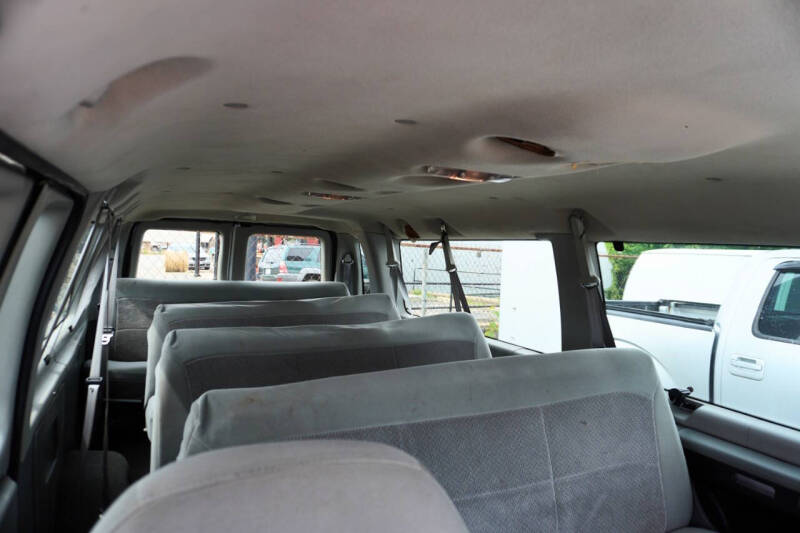 2006 Ford E-Series E-350 SD XL