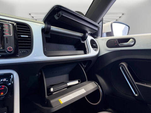 2019 Volkswagen Beetle 2.0T SE