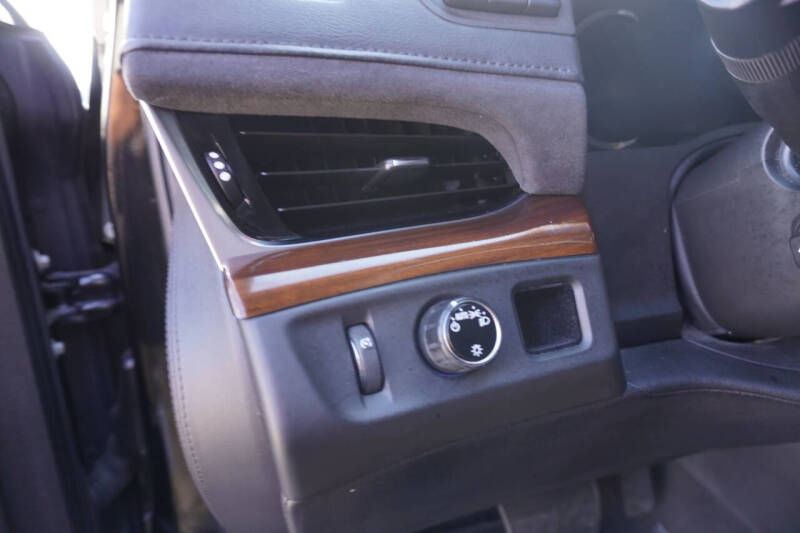 2020 Cadillac Escalade ESV Luxury