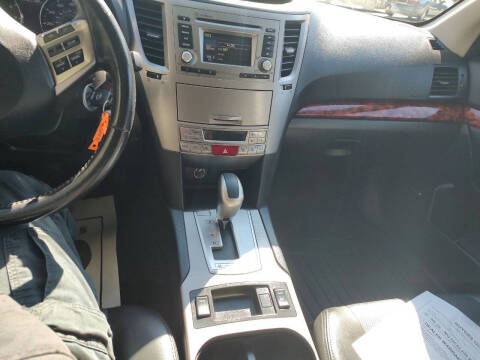 2012 Subaru Outback 2.5i Limited