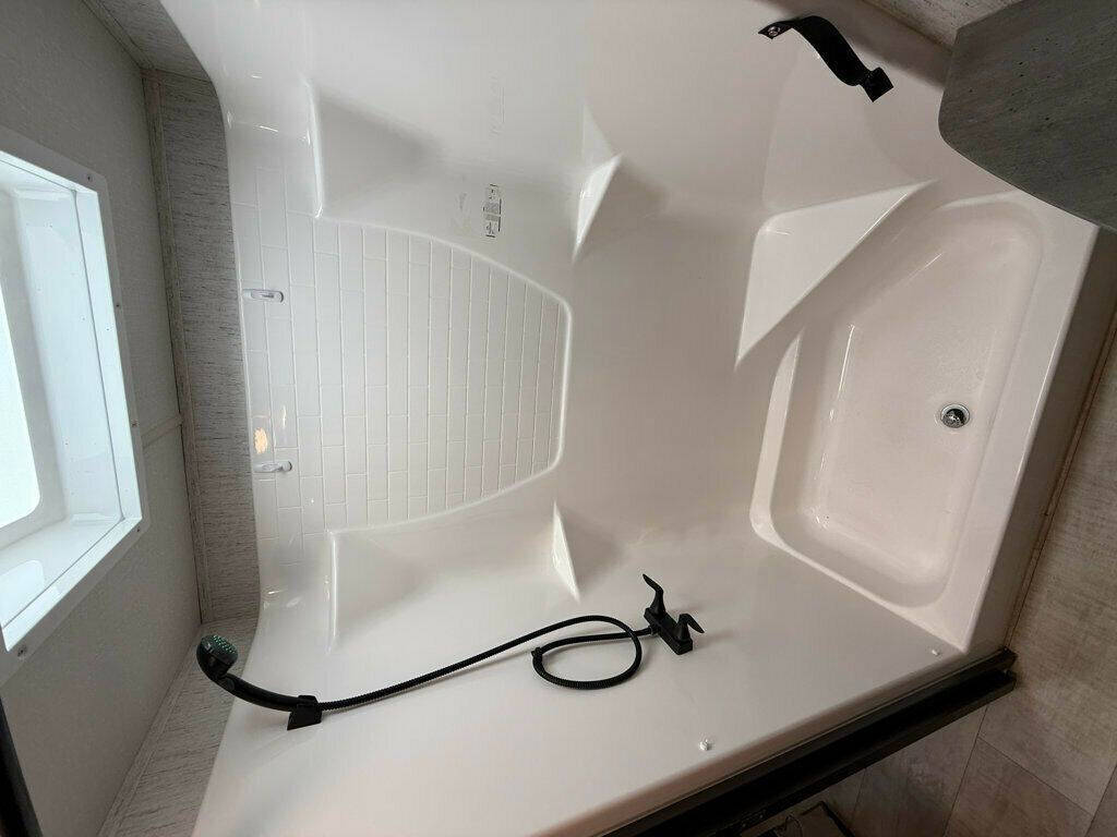 2020 Grand Design RV Momentum 70