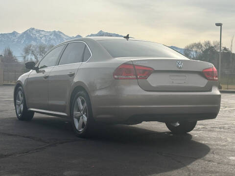 2015 Volkswagen Passat 1.8T Limited Edition