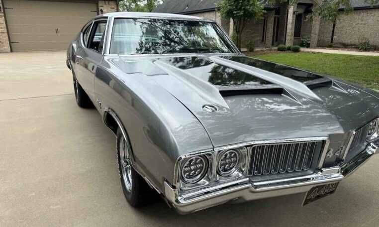 1970 Oldsmobile Cutlass