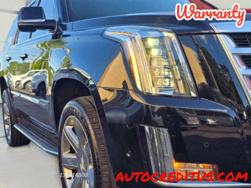 2017 Cadillac Escalade Luxury