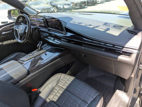 2023 Cadillac Escalade-V
