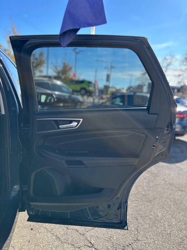 2017 Ford Edge Titanium