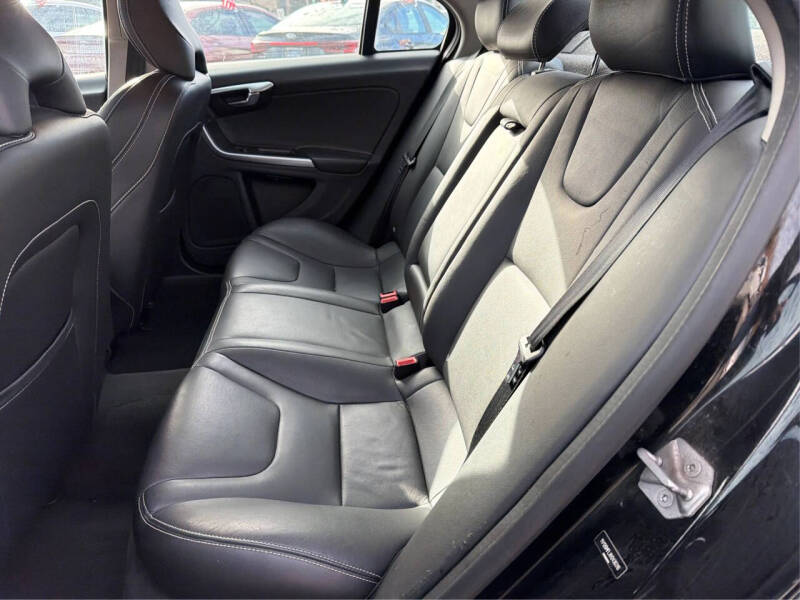 2017 Volvo S60 T5 Dynamic