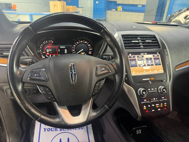 2019 Lincoln MKC Select
