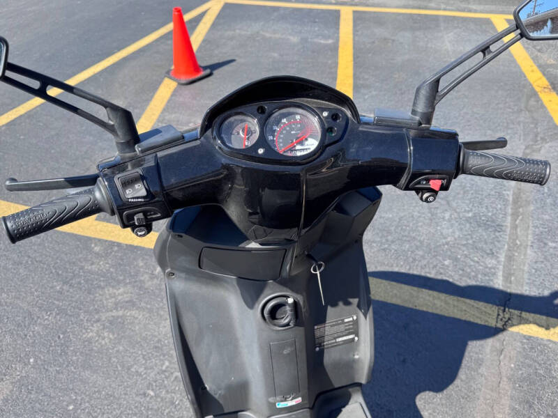 2015 Piaggio Typhoon 50