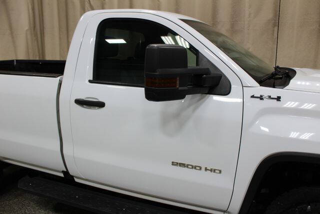 2019 GMC Sierra 2500HD Base photo 5