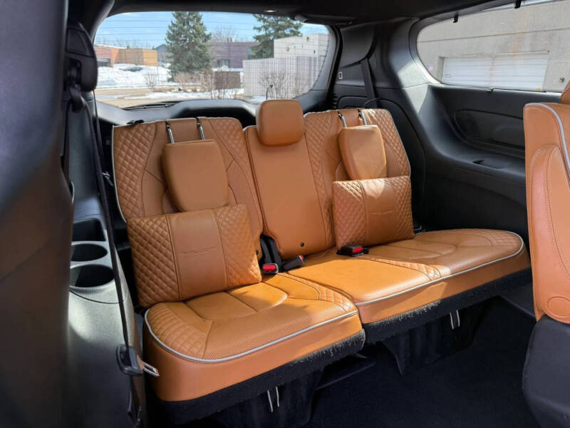 2021 Chrysler Pacifica Hybrid Pinnacle