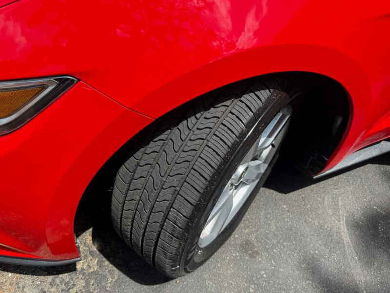 2015 Ford Mustang V6
