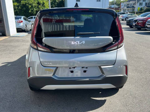 2023 Kia Soul LX