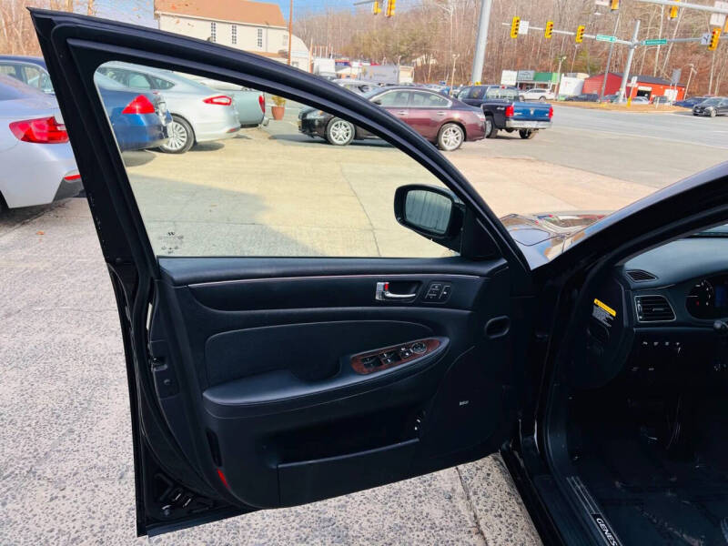 2011 Hyundai Genesis 4.6L V8