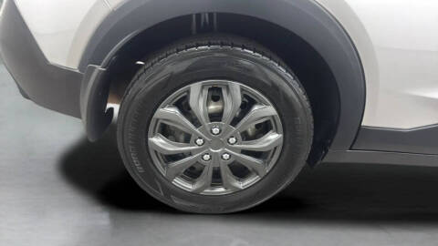 2020 Nissan Kicks S