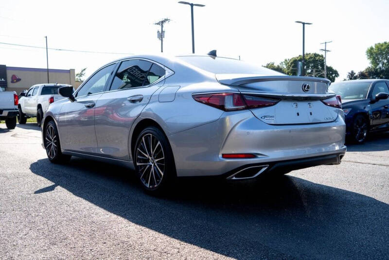 2024 Lexus ES 350