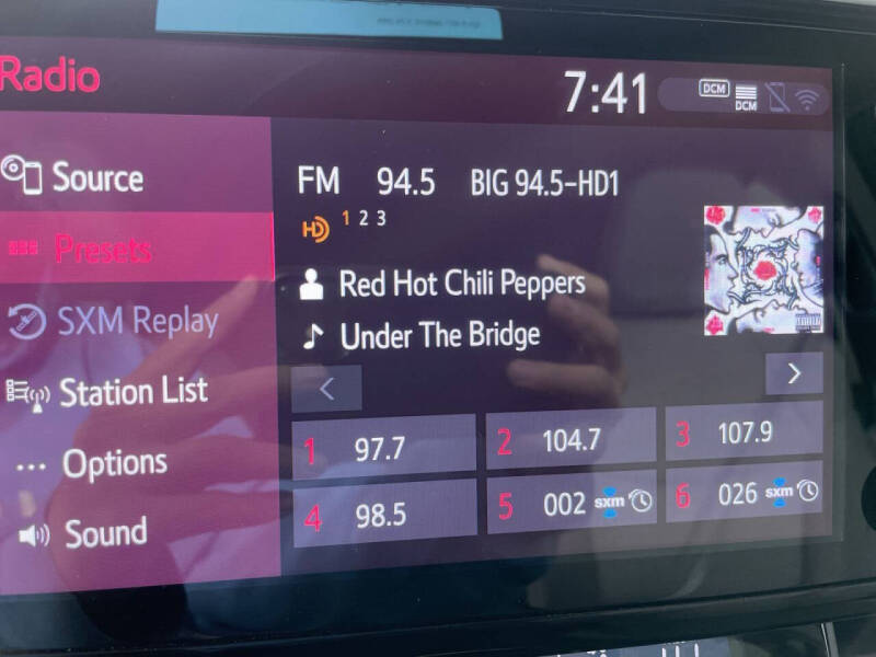 2023 Toyota Sienna LE 8-Passenger