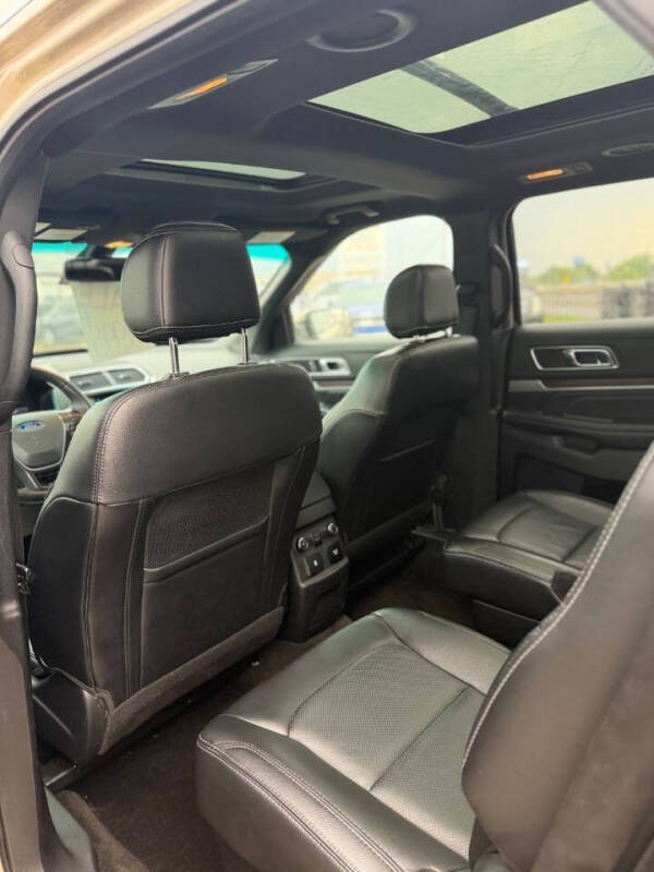 2017 Ford Explorer Limited