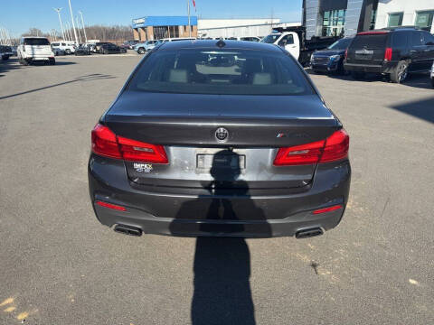 2018 BMW 5 Series 540i
