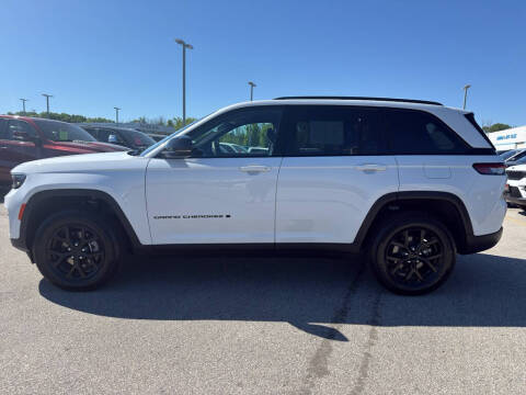 2025 Jeep Grand Cherokee Altitude