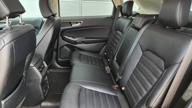 2022 Ford Edge