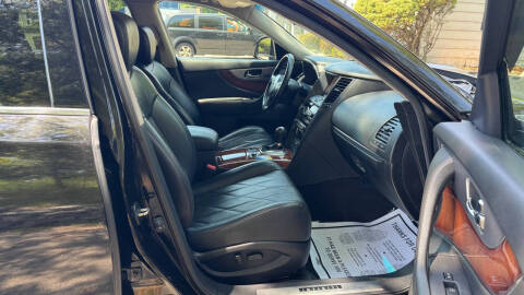 2011 Infiniti FX35