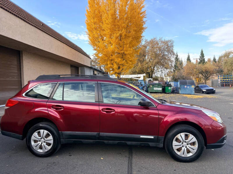 2011 Subaru Outback 2.5i