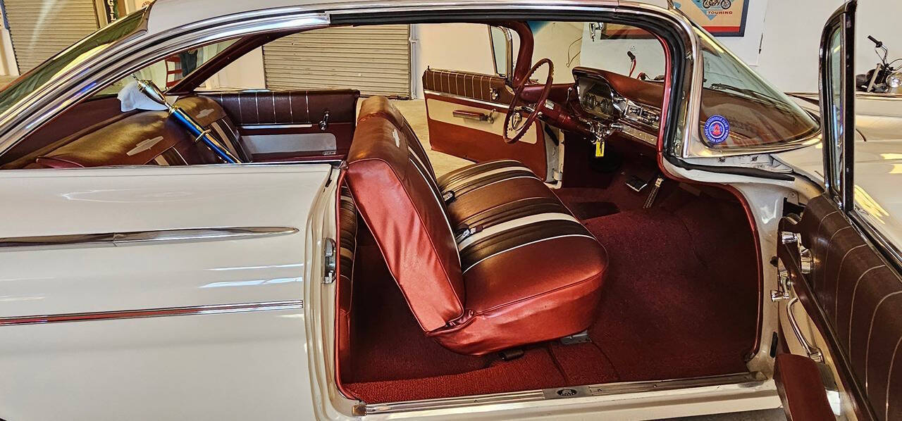 1960 Pontiac Ventura 94