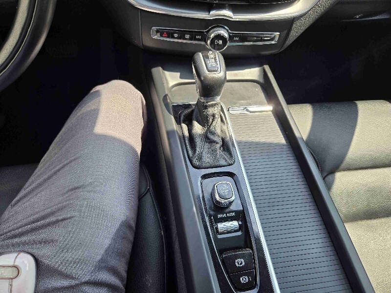 2018 Volvo XC60 T5 Momentum