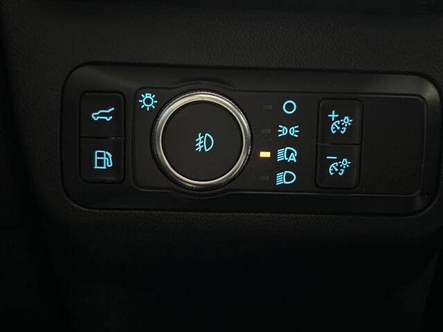 2022 Ford Escape Hybrid SEL