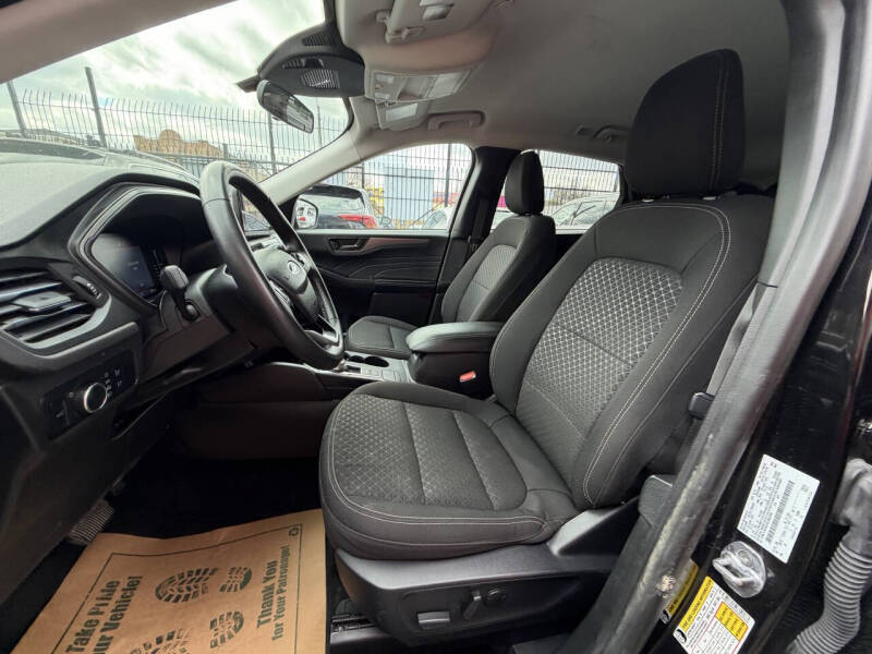 2024 Ford Escape Active - Photo 9