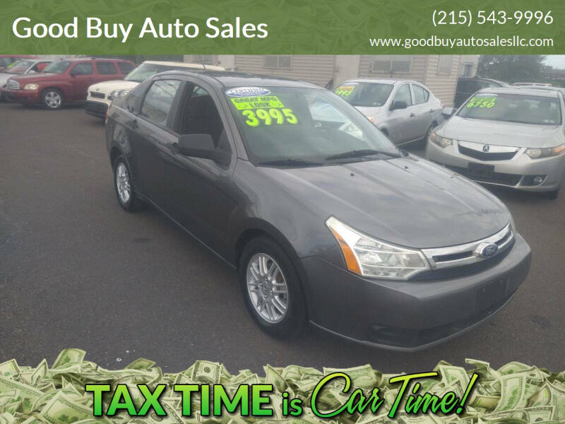 2010 Ford Focus SE's photo