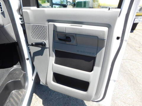 2014 Ford E-Series E-150