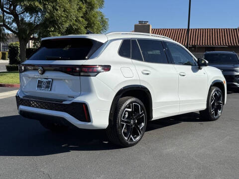 2026 Volkswagen Tiguan SEL R-Line Turbo 4Motion