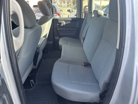 2017 RAM 1500 Express