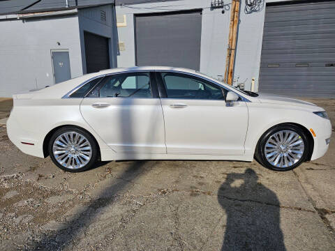 2014 Lincoln MKZ