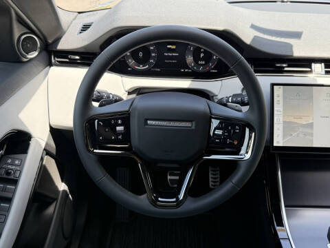 2026 Land Rover Range Rover Evoque P250 Dynamic SE