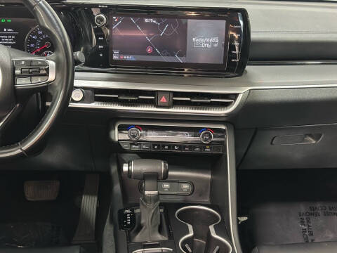2022 Kia K5