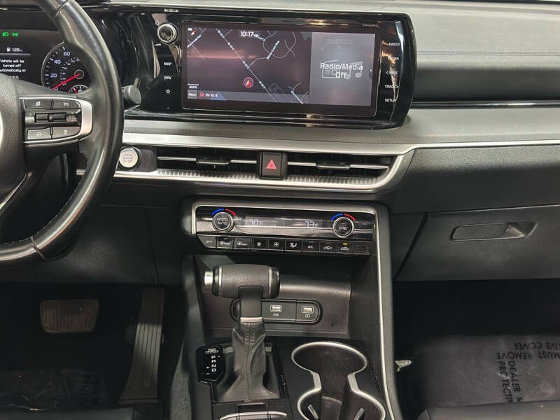 2022 Kia K5