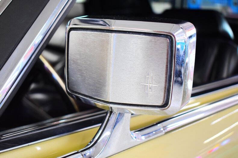 1971 Lincoln Continental