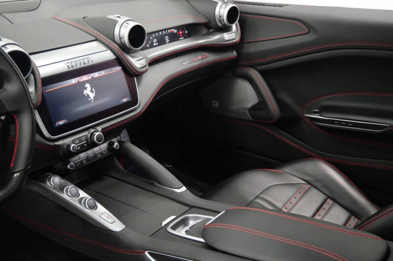 2017 Ferrari GTC4Lusso